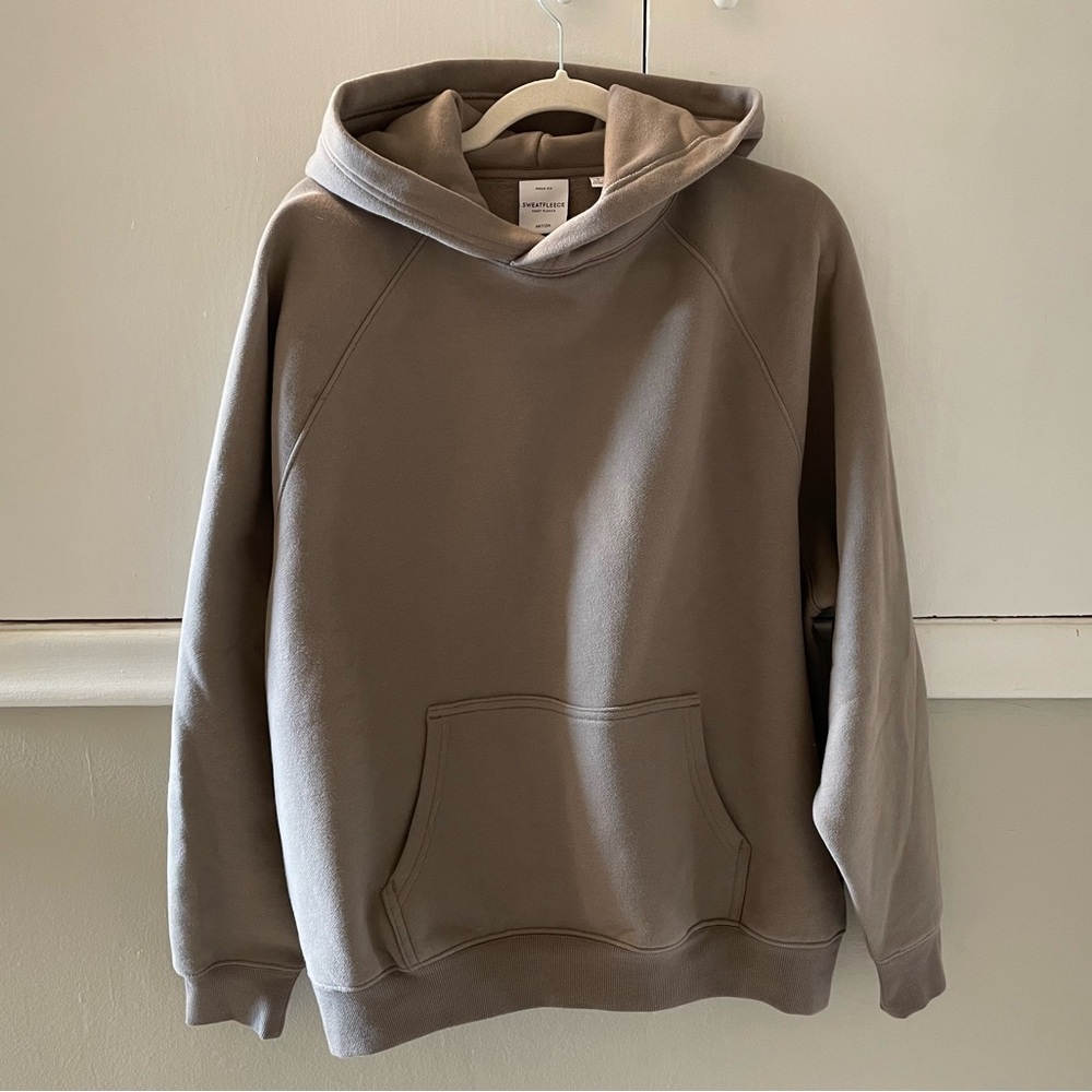 Aritzia Cozy Sweatfleece Mega Hoodie, Taupe, Size S